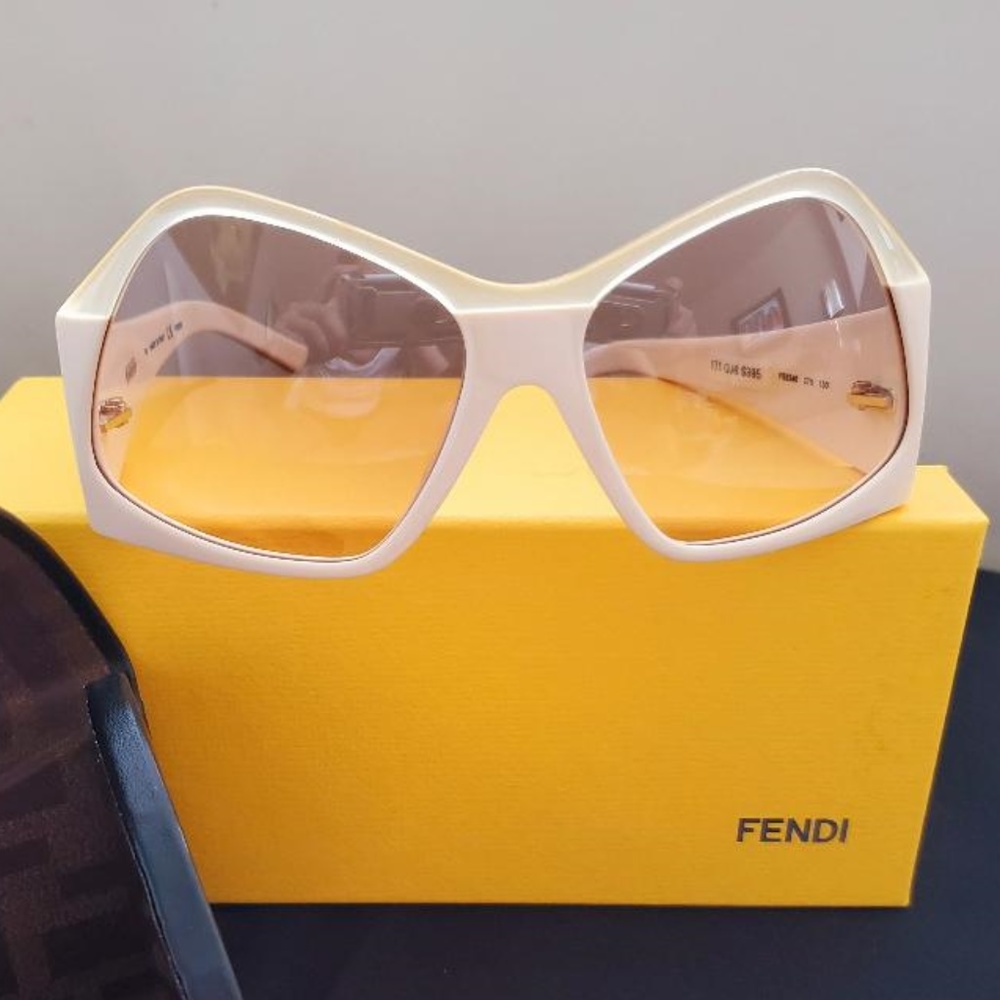 Fendi Iridia Retro Style Sunglasses - Two Tone